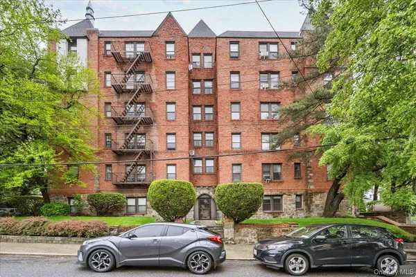 $189,000 | 20 William Street, Unit 4B, Mount Vernon, NY 10552