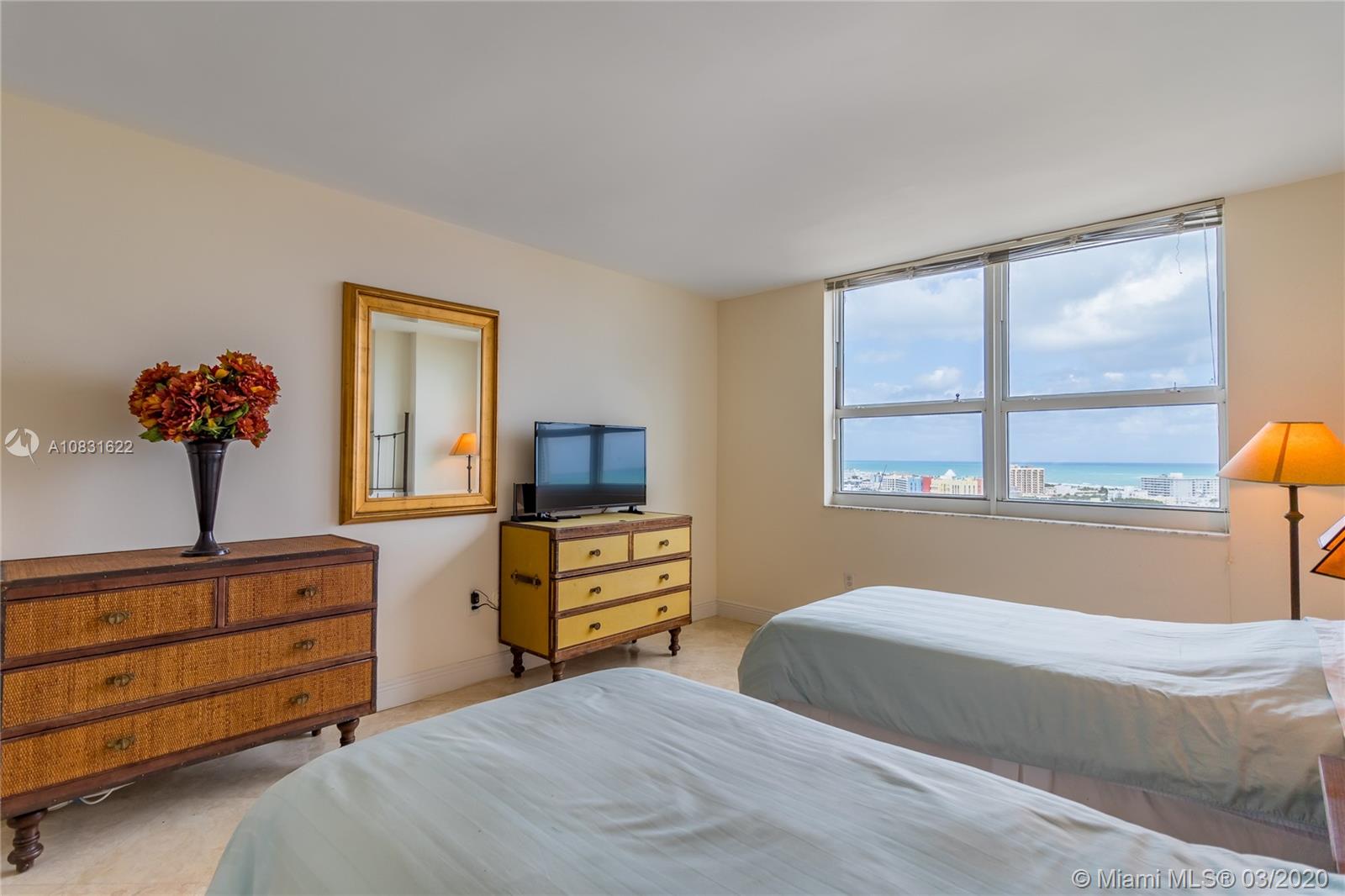 90 Alton Road, Unit 1909 Miami Beach, FL 33139 - Photo 12 of 21