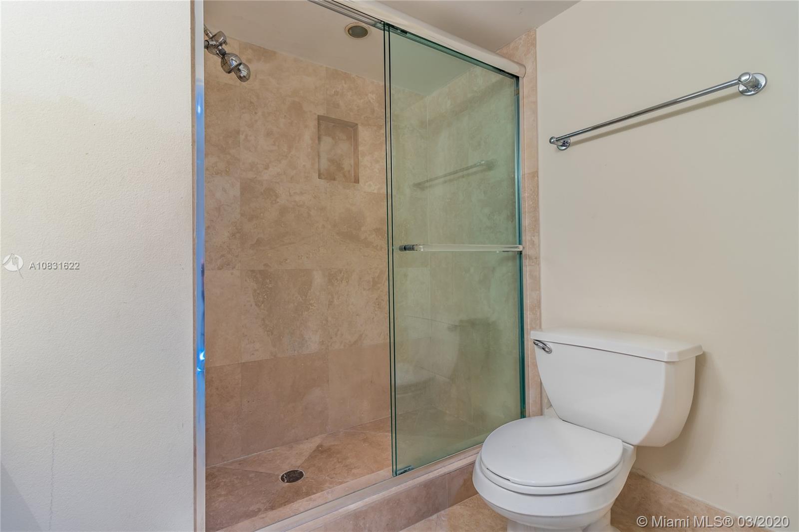 90 Alton Road, Unit 1909 Miami Beach, FL 33139 - Photo 13 of 21