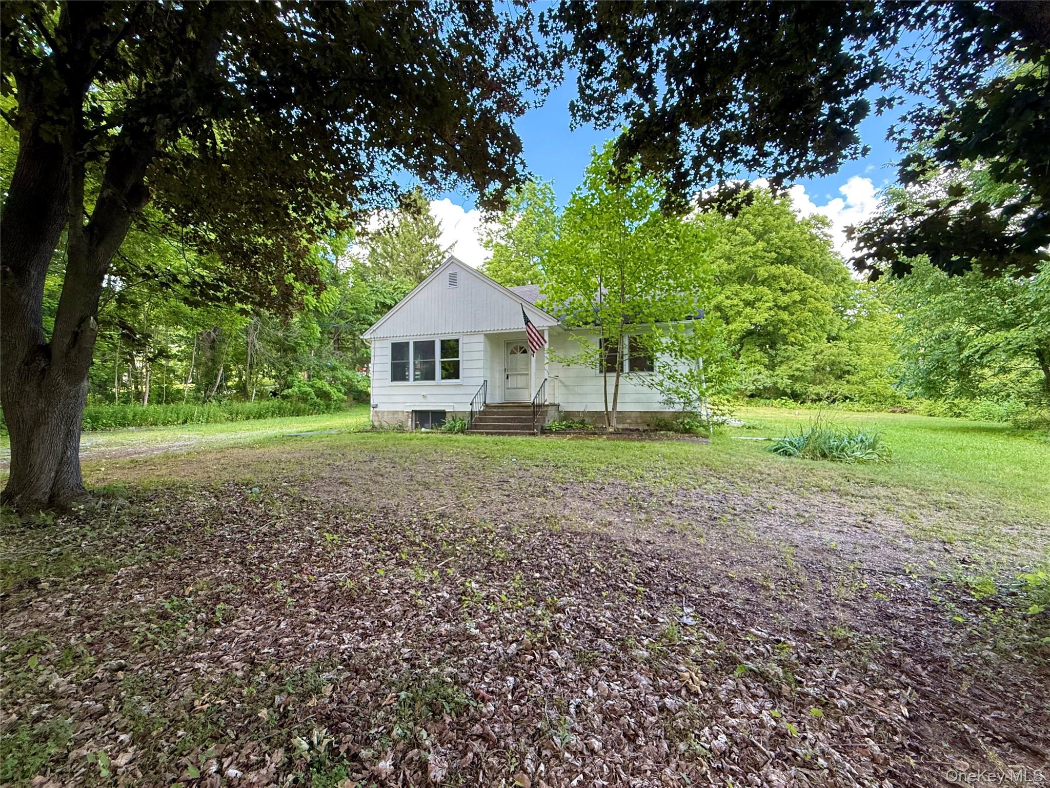 109 Shenandoah Road Hopewell Junction, NY 12533 - Photo 5 of 23