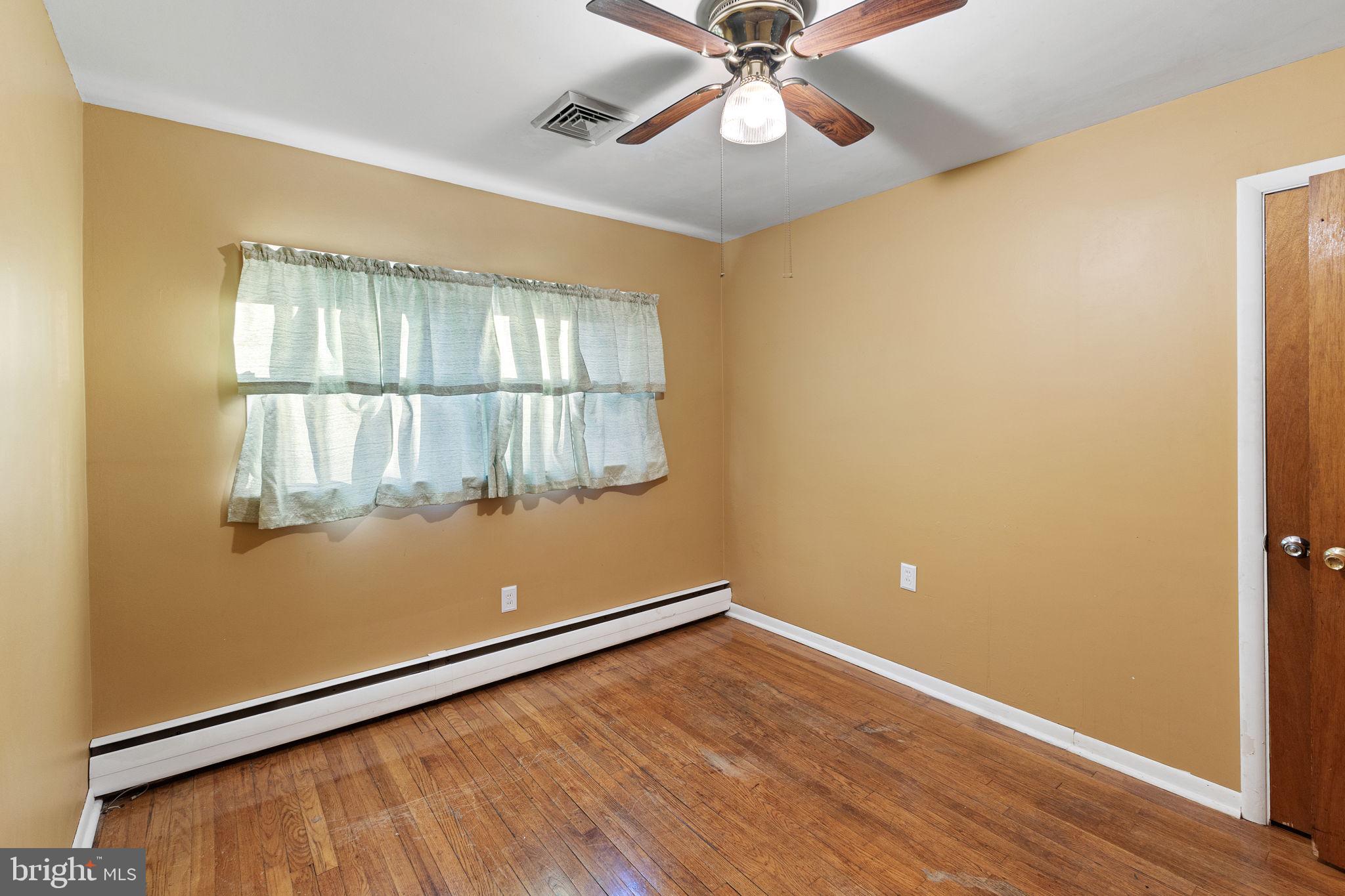 162 Elizabeth Avenue Hamilton, NJ 08610 - Photo 18 of 30