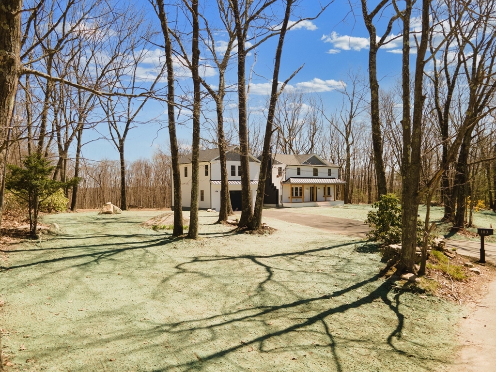 103 Lincoln Road Sutton, MA 01590 - Photo 2 of 42