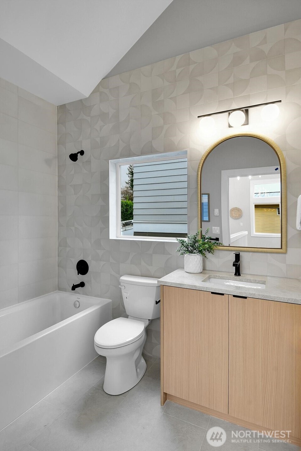 3812 Southwest Morgan Street Seattle, WA 98126 - Photo 13 of 15