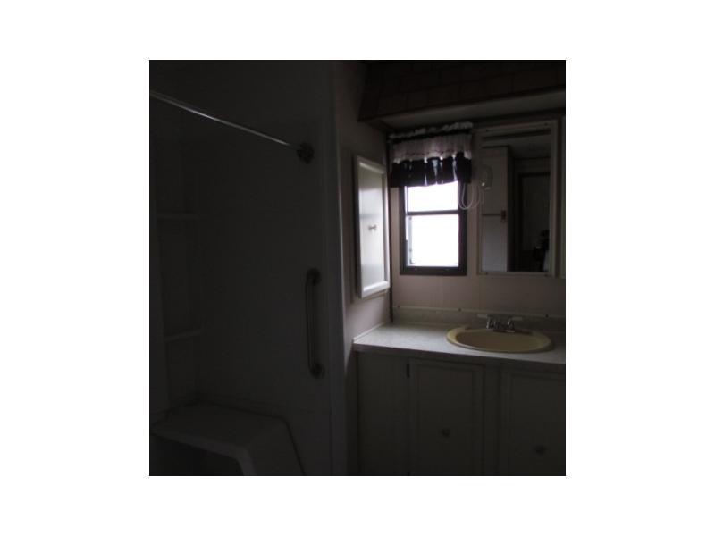 157 Knoch Road Saxonburg, PA 16056 - Photo 16 of 16 Master Bath/Spa.