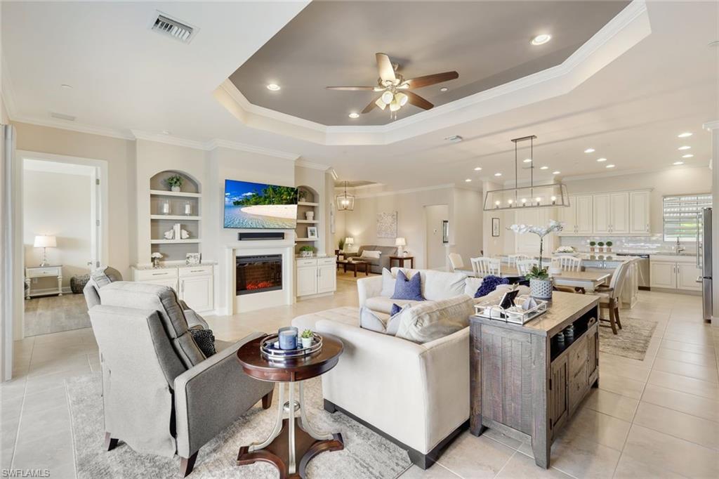 9678 Montelanico Loop, Unit 202 Naples, FL 34119 - Photo 5 of 44