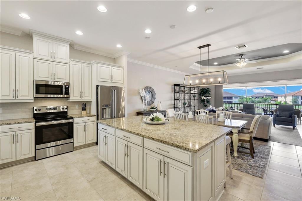 9678 Montelanico Loop, Unit 202 Naples, FL 34119 - Photo 10 of 44