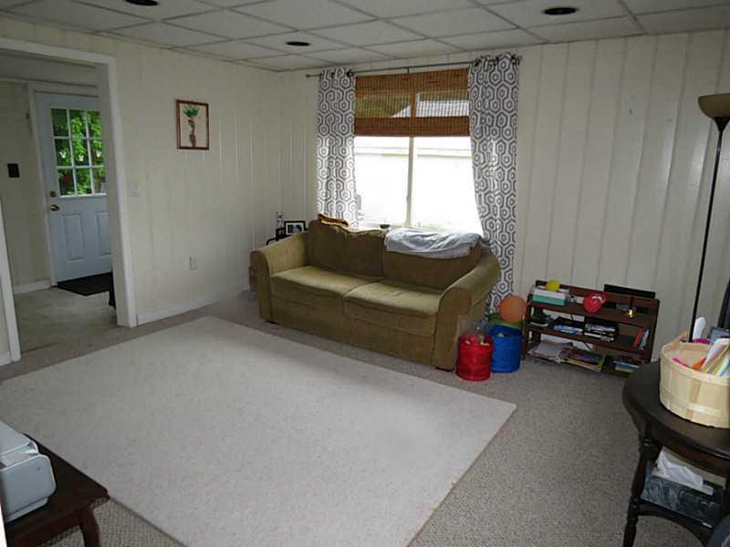 9 Kinderhook Street Randolph, ME 04346 - Photo 3 of 13 Photo