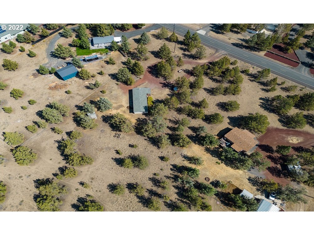 5757 Southwest Shad Road Terrebonne, OR 97760 - Photo 23 of 26 Gallery Image 23