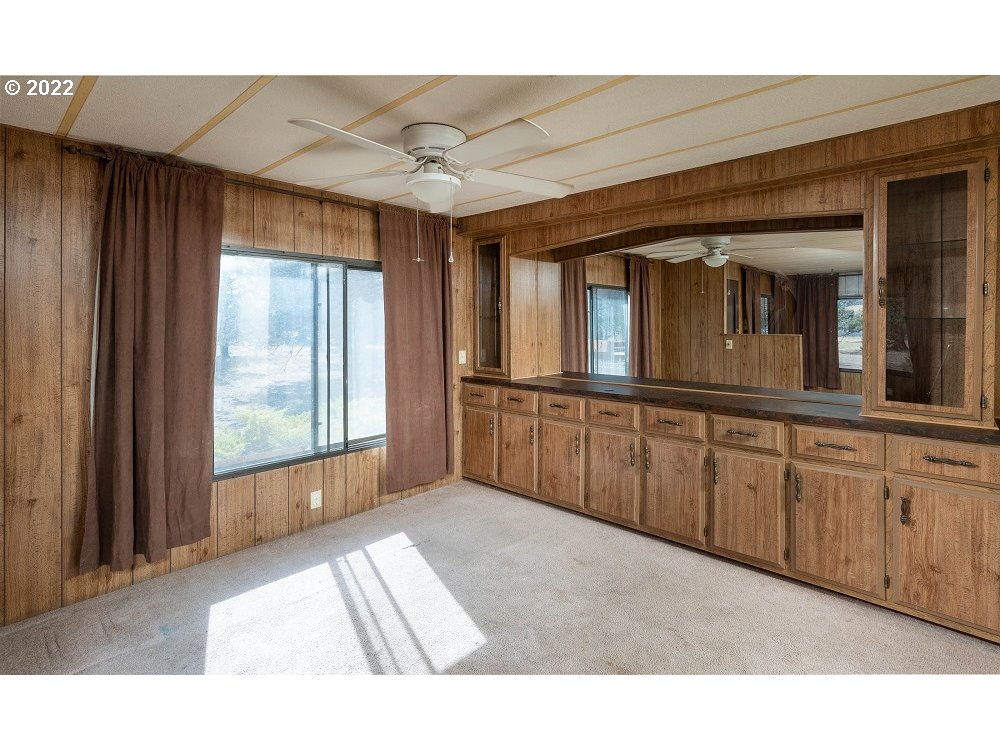5757 Southwest Shad Road Terrebonne, OR 97760 - Photo 5 of 26 Gallery Image 5