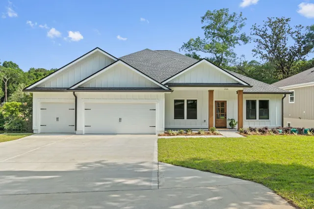 $739,800 | 1720 25th Street, Niceville, FL 32578