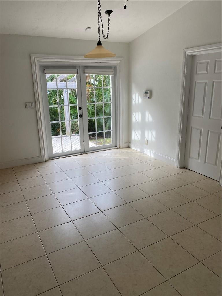1430 Northeast 4th Court Boca Raton, FL 33432 - Photo 7 of 15