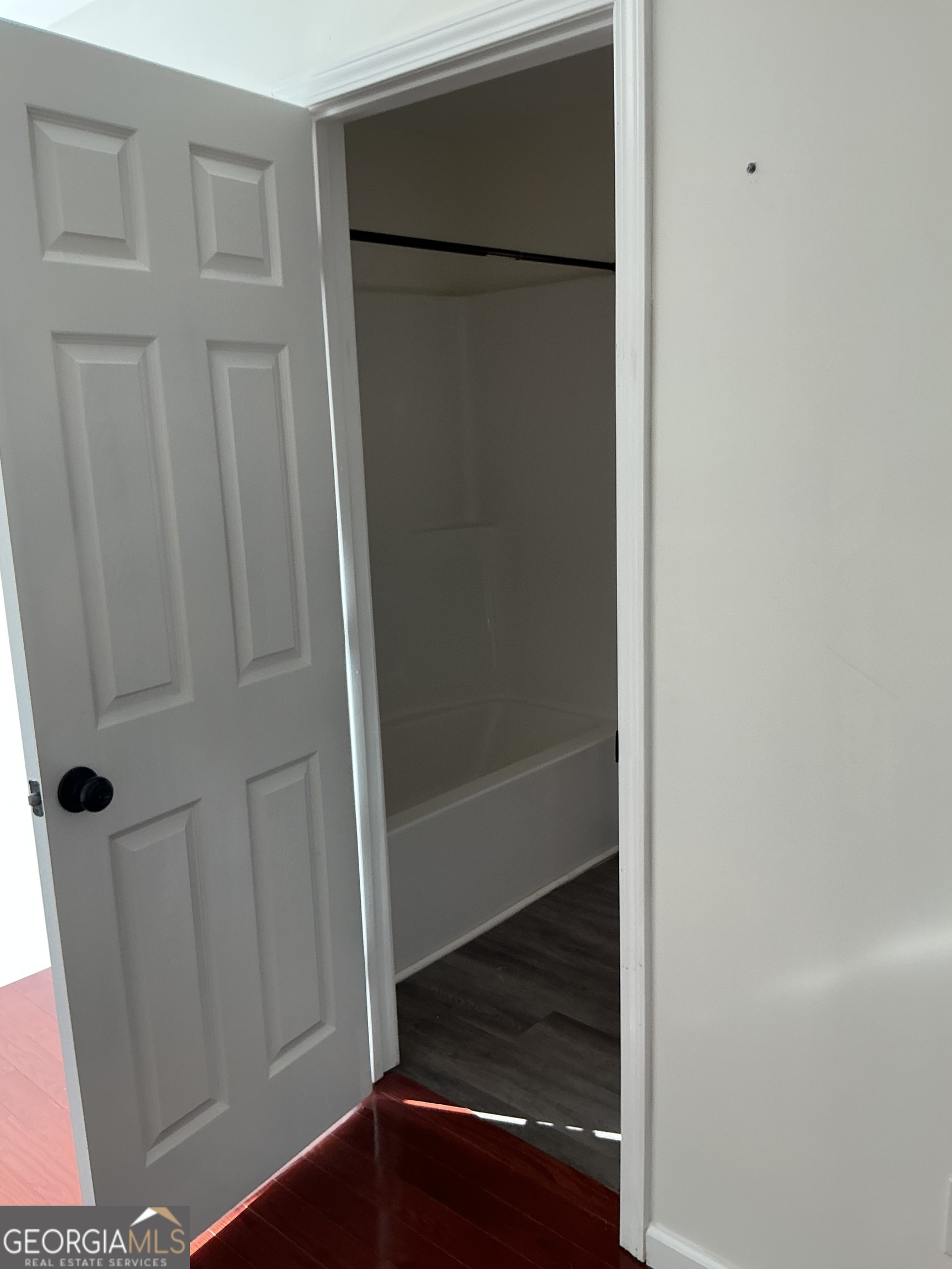 202 Henderson Falls Road Toccoa, GA 30577 - Photo 7 of 18