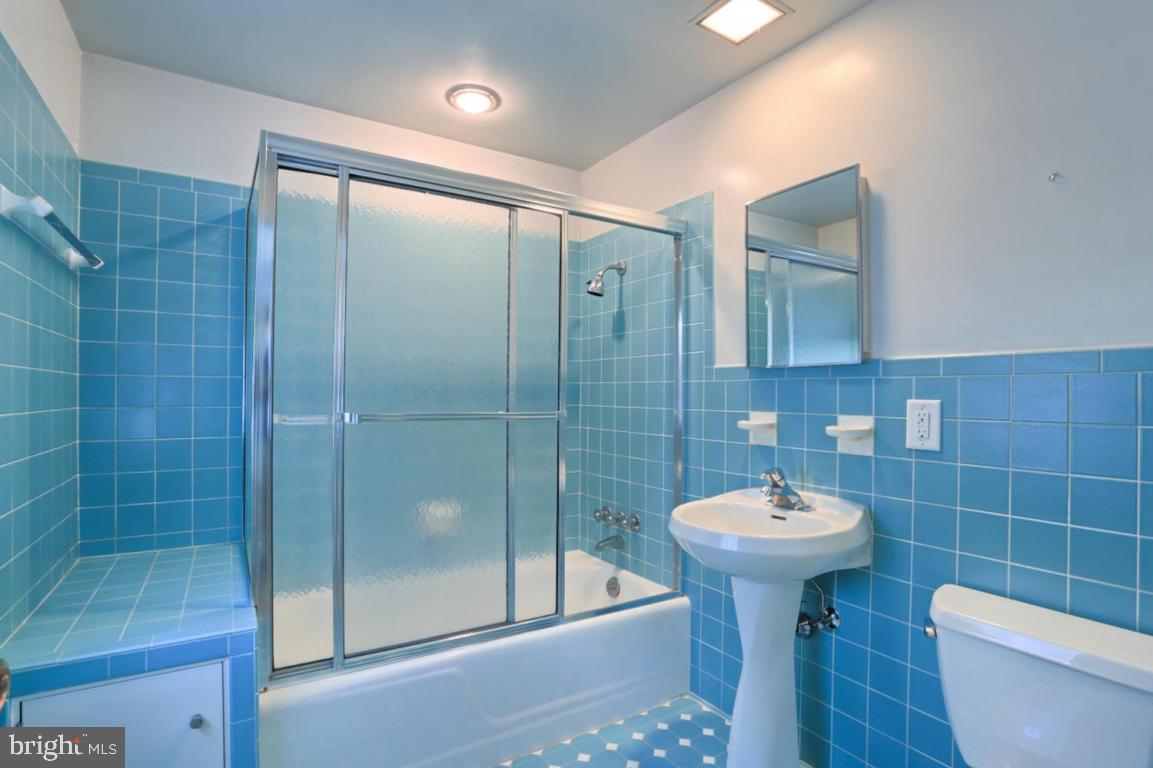 2520 Old Orchard Road Lancaster, PA 17601 - Photo 22 of 35