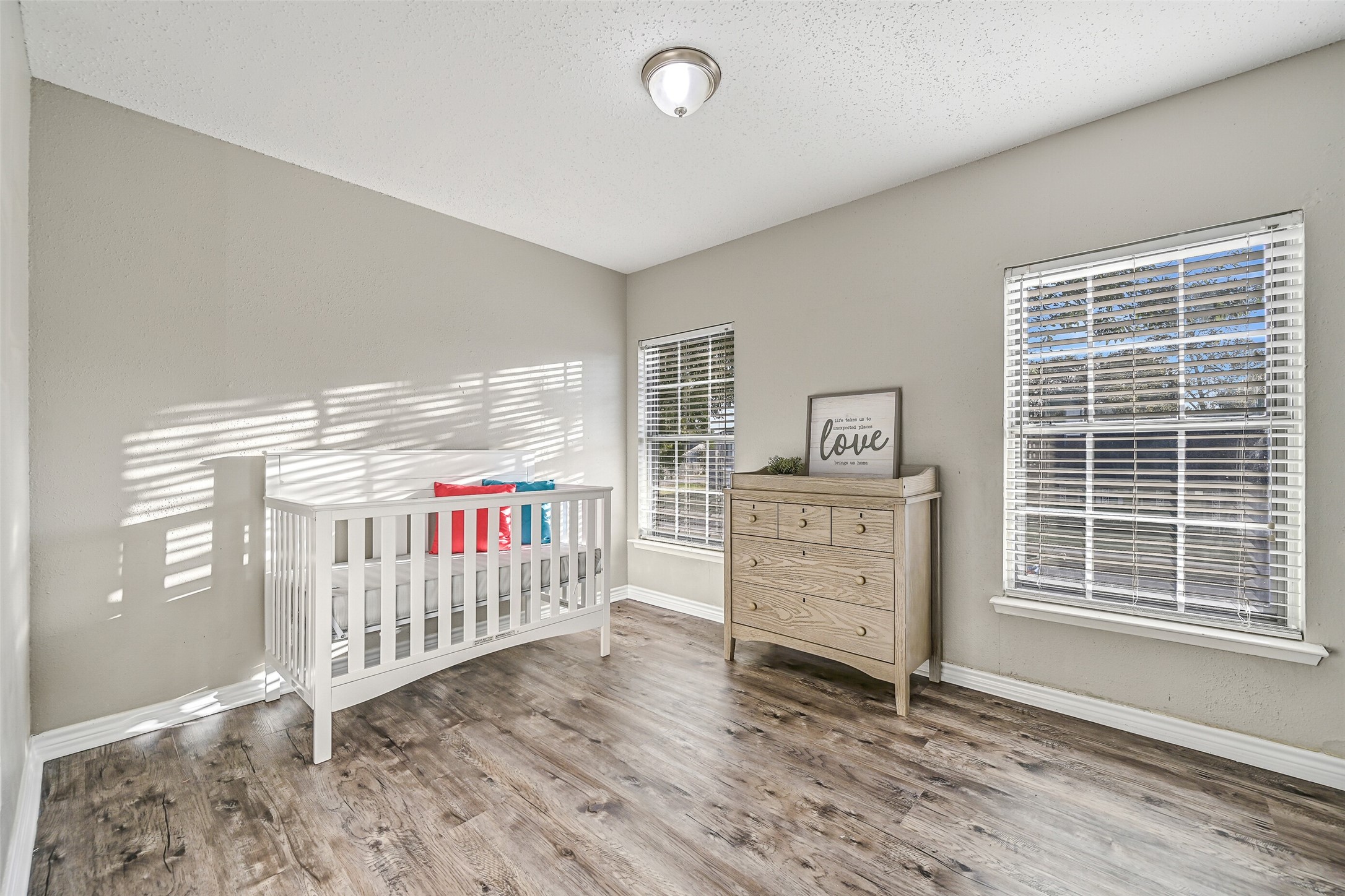 2503 Colleen Drive Pearland, TX 77581 - Photo 15 of 23 a view of livingroom with furniture and windows