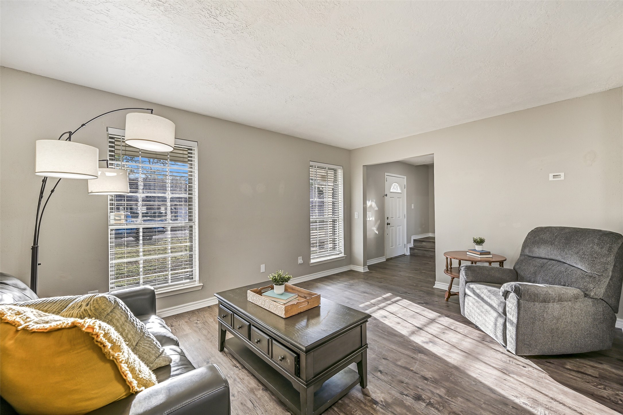 2503 Colleen Drive Pearland, TX 77581 - Photo 4 of 23 a living room with furniture and a window