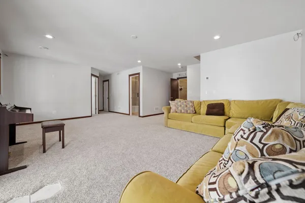 $648,000 | 7667 147th Terrace Northwest, Ramsey, MN 55303