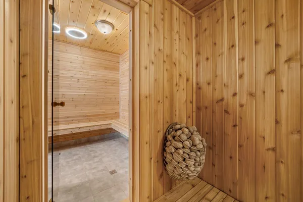 $648,000 | 7667 147th Terrace Northwest, Ramsey, MN 55303