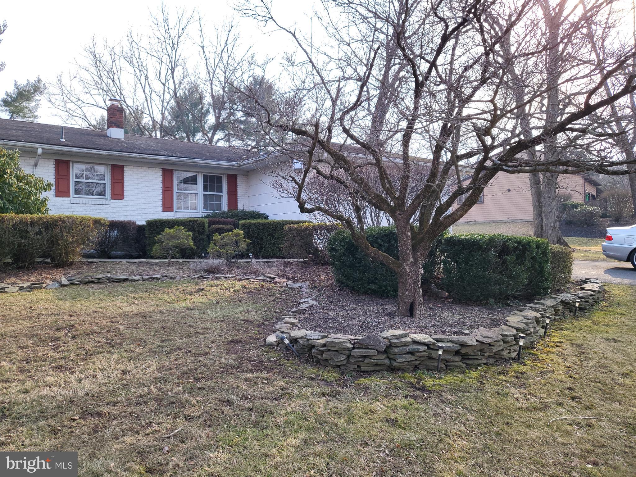 5 Randi Way Titusville, NJ 08560 - Photo 1 of 26 Front