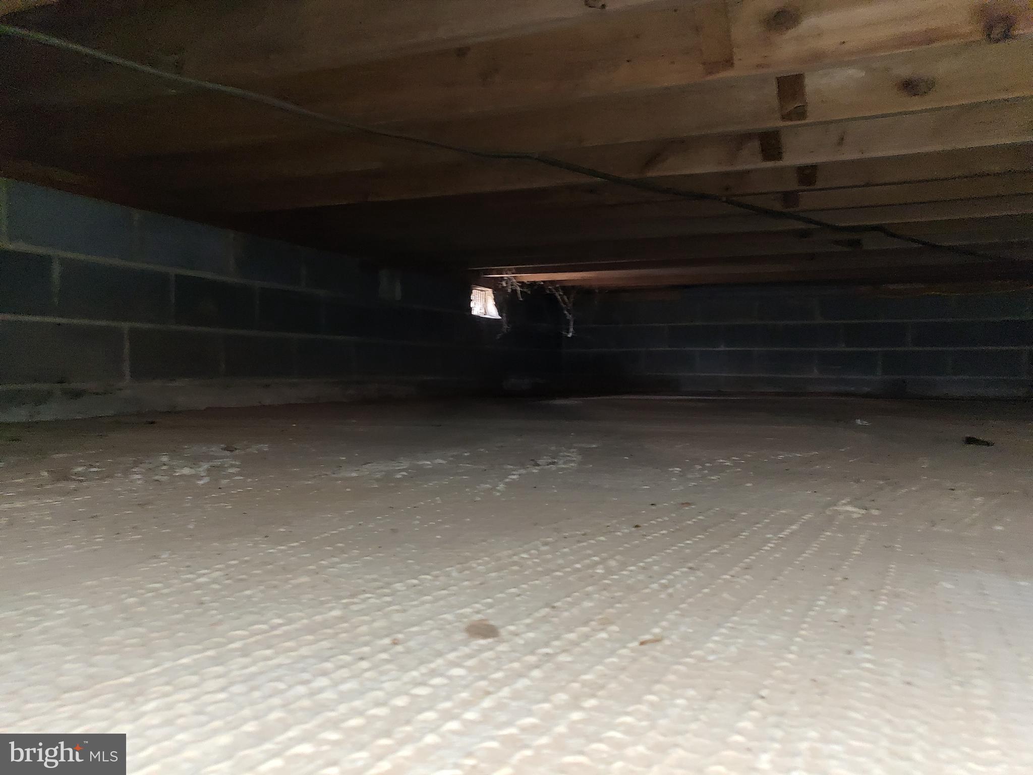 5 Randi Way Titusville, NJ 08560 - Photo 23 of 26 Crawl space