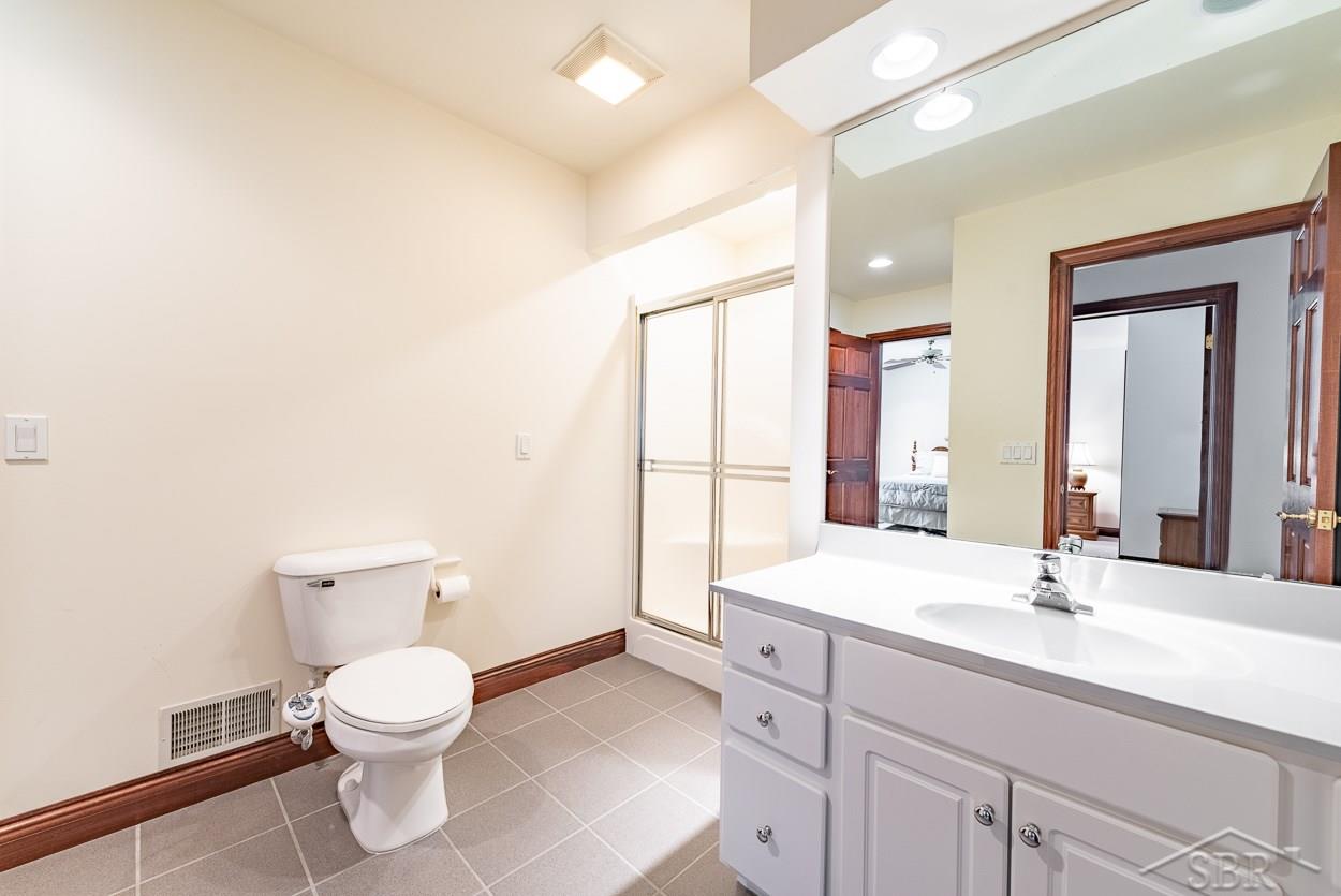 1455 South Graham Road Saginaw, MI 48609 - Photo 38 of 69 50000344-37.JPG