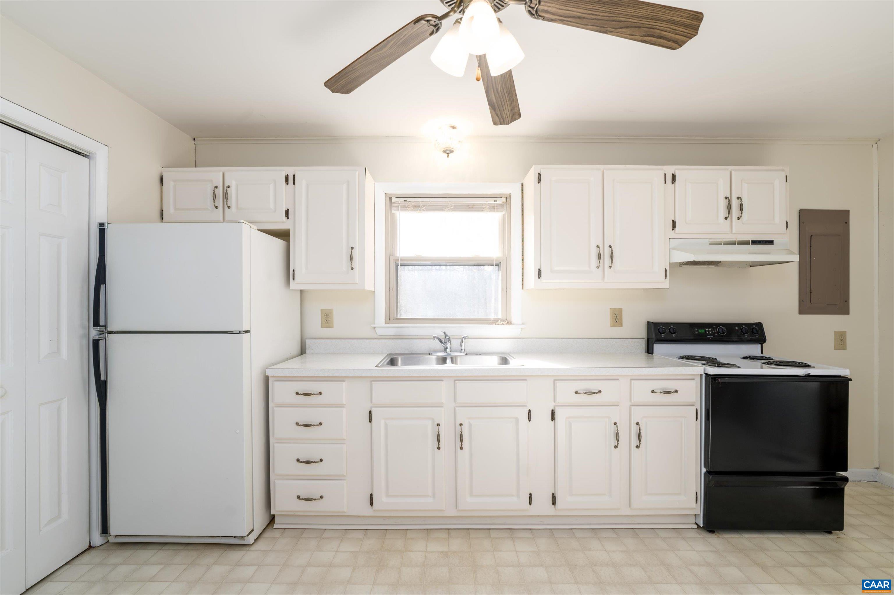 3954 Red Hill Road Charlottesville, VA 22903 - Photo 15 of 45 Gallery Image 15
