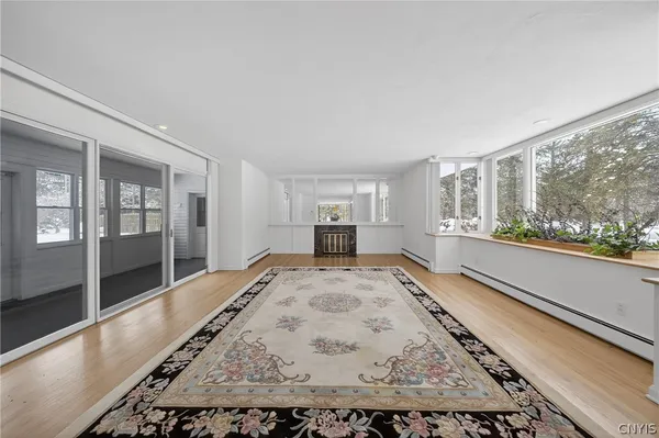 $879,900 | 800 South Manlius Street, Manlius, NY 13066