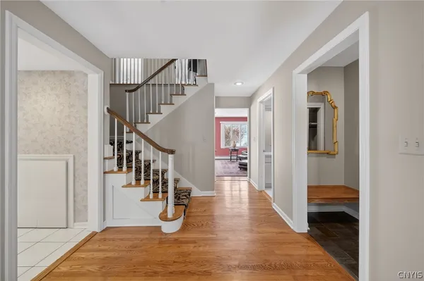 $879,900 | 800 South Manlius Street, Manlius, NY 13066