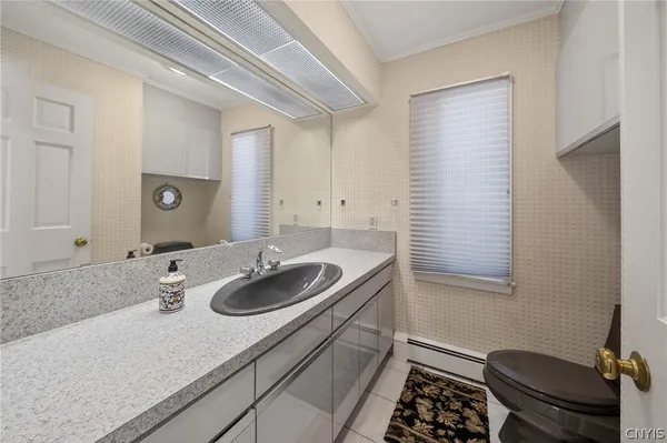 $879,900 | 800 South Manlius Street, Manlius, NY 13066