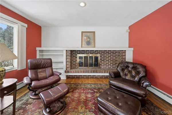 $879,900 | 800 South Manlius Street, Manlius, NY 13066