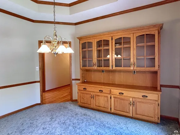 $544,900 | 4605 Grove Drive, Lawrence, KS 66049