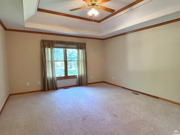$544,900 | 4605 Grove Drive, Lawrence, KS 66049