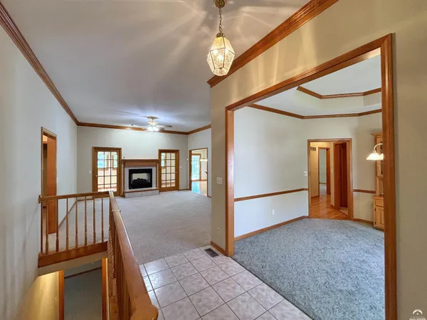 $544,900 | 4605 Grove Drive, Lawrence, KS 66049