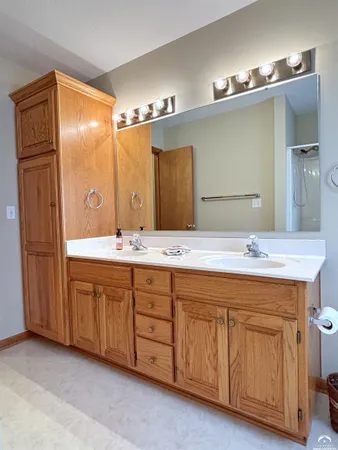 $544,900 | 4605 Grove Drive, Lawrence, KS 66049