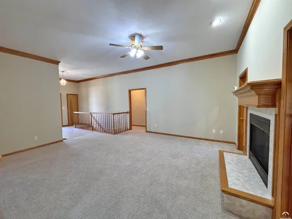 $544,900 | 4605 Grove Drive, Lawrence, KS 66049