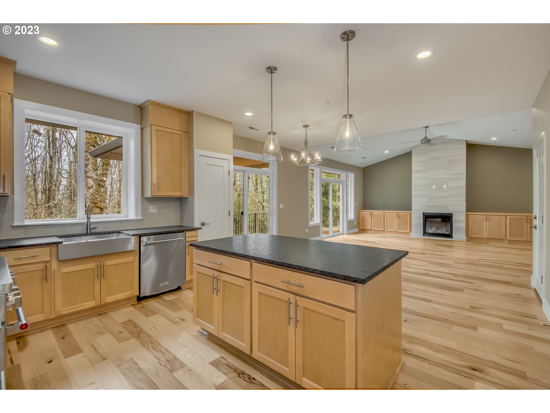 8126 Southeast 145 Court Portland, OR 97236 - Photo 10 of 26