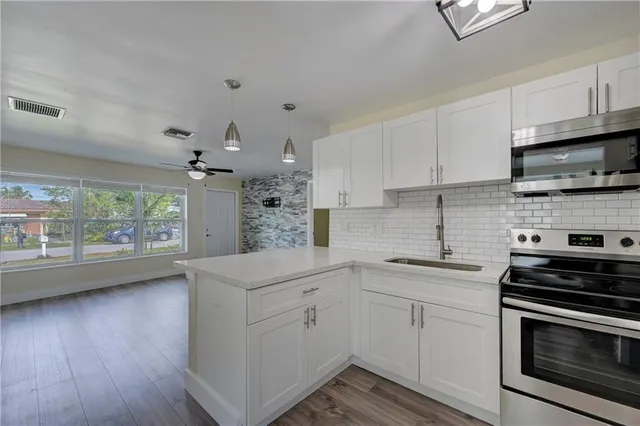 $465,000 | 910 Northeast 23rd Place, Pompano Beach, FL 33064