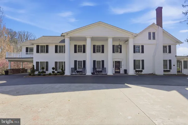 $4,895,000 | 3039 Durham Road, Doylestown, PA 18902