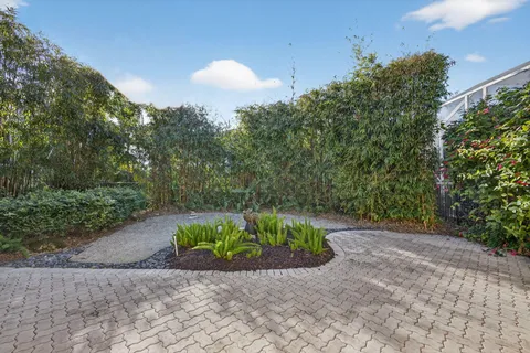 $1,275,000 | 203 Coral Cay Terrace, Palm Beach Gardens, FL 33418