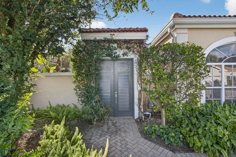 $1,275,000 | 203 Coral Cay Terrace, Palm Beach Gardens, FL 33418