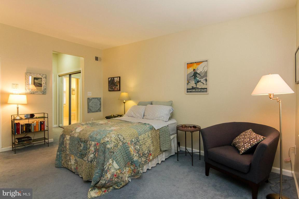 502 Groff Court Northeast Washington, DC 20002 - Photo 18 of 22 Bedroom (Master)