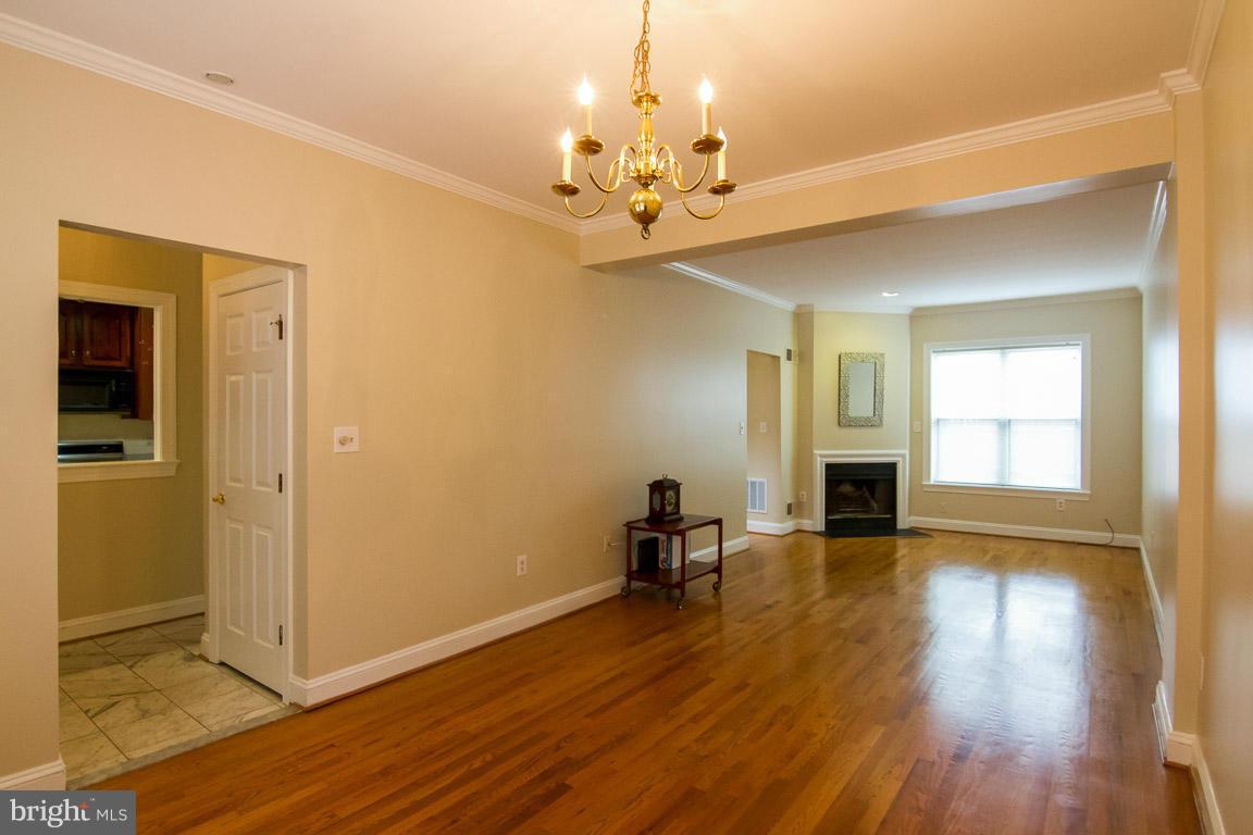 502 Groff Court Northeast Washington, DC 20002 - Photo 3 of 22 Living Room
