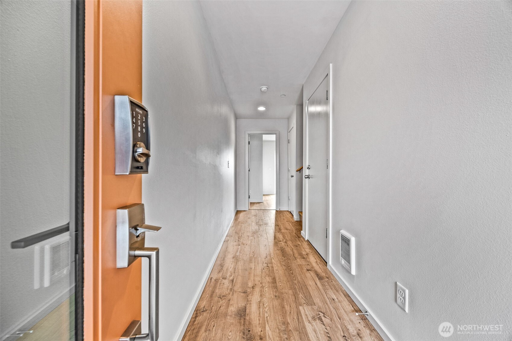 5118 164th Street Southwest, Unit C5 Edmonds, WA 98026 - Photo 2 of 39