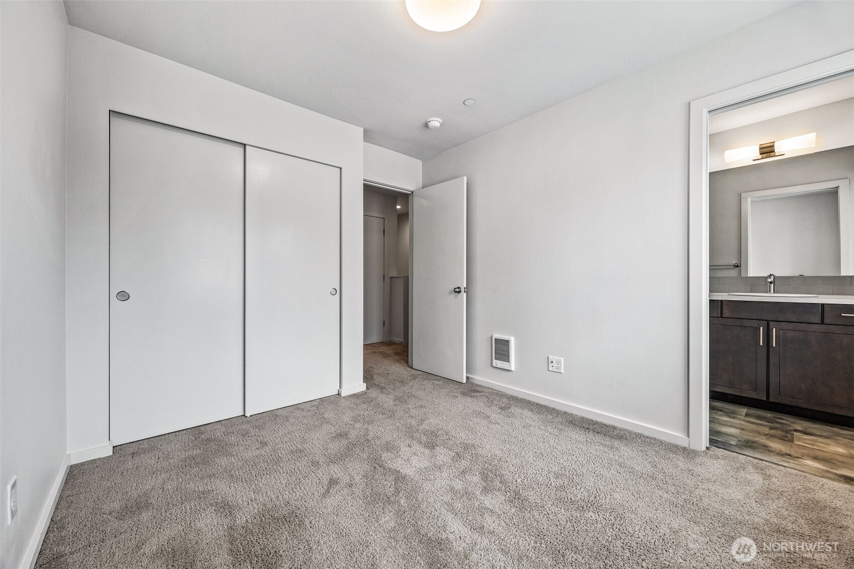 5118 164th Street Southwest, Unit C5 Edmonds, WA 98026 - Photo 22 of 39