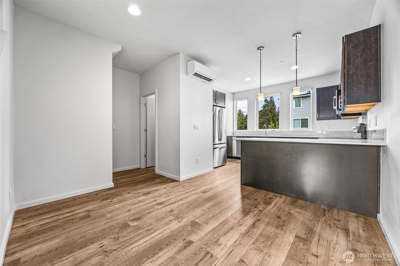 5118 164th Street Southwest, Unit C5 Edmonds, WA 98026 - Photo 5 of 39