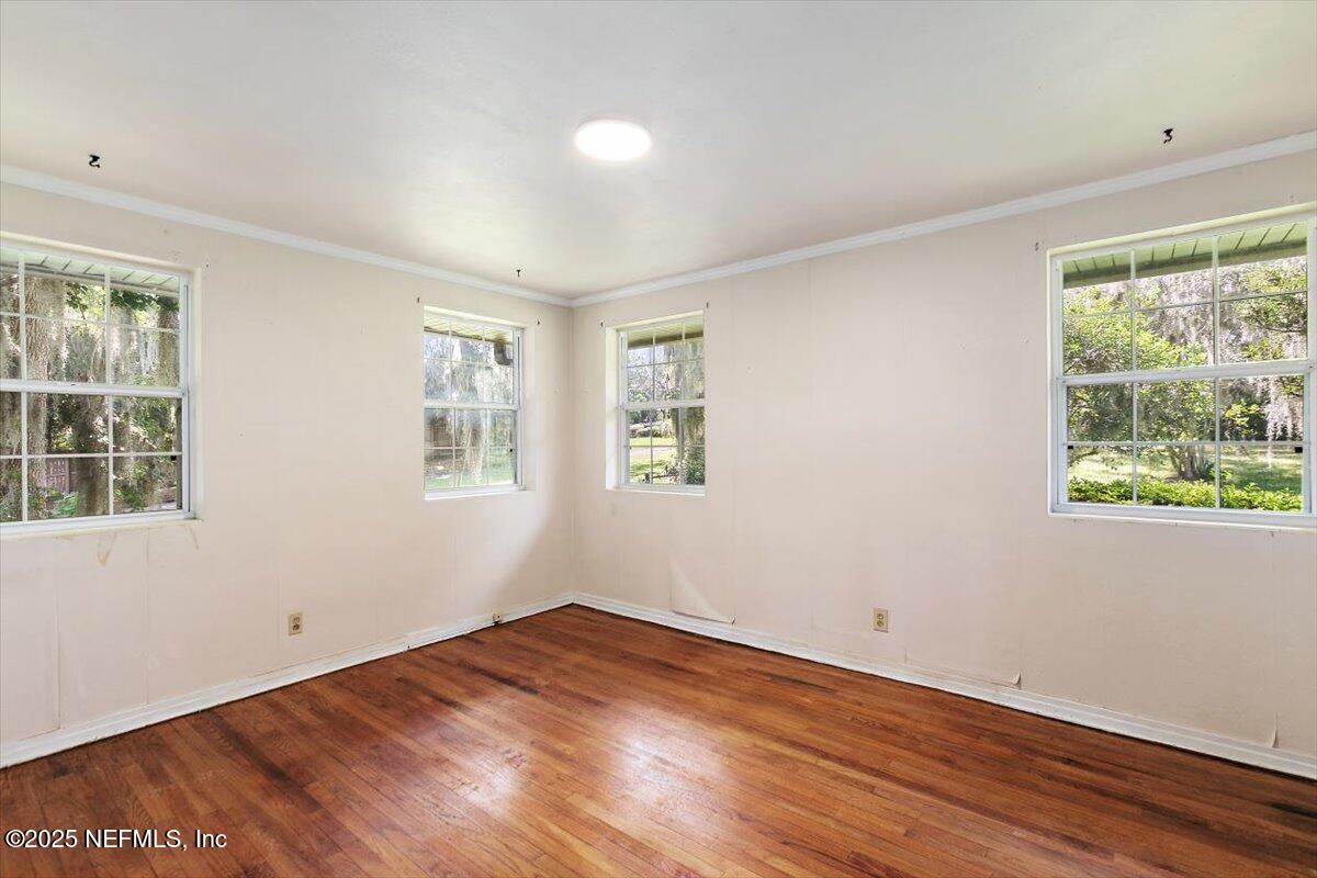 5855 Dickson Road Jacksonville, FL 32211 - Photo 12 of 21 11-Primary Bedroom