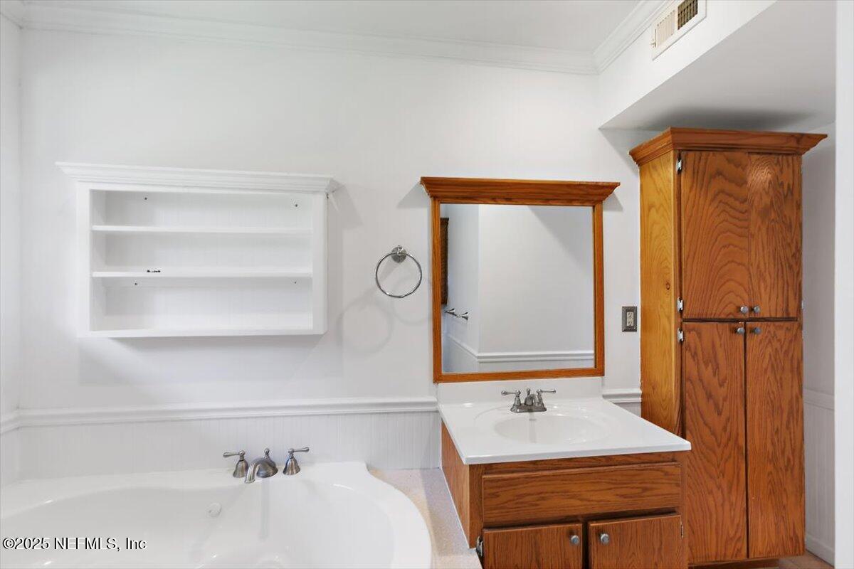 5855 Dickson Road Jacksonville, FL 32211 - Photo 15 of 21 14-Bathroom