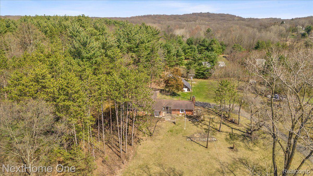 7785 Chilson Road Pinckney, MI 48169 - Photo 48 of 50 Gallery Image 48
