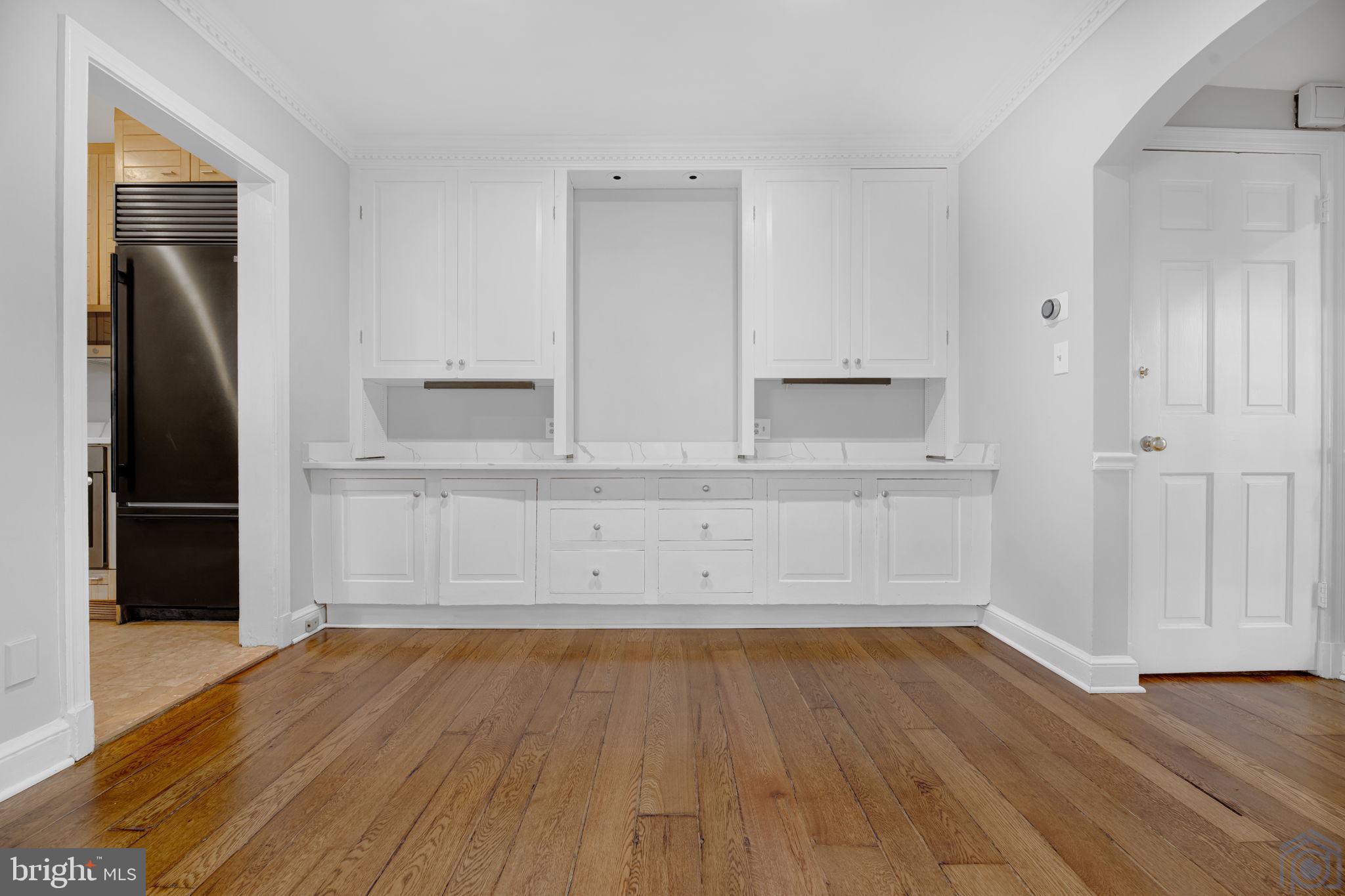 4855 Reservoir Road Northwest Washington, DC 20007 - Photo 13 of 67 Eat in Breakfast Area