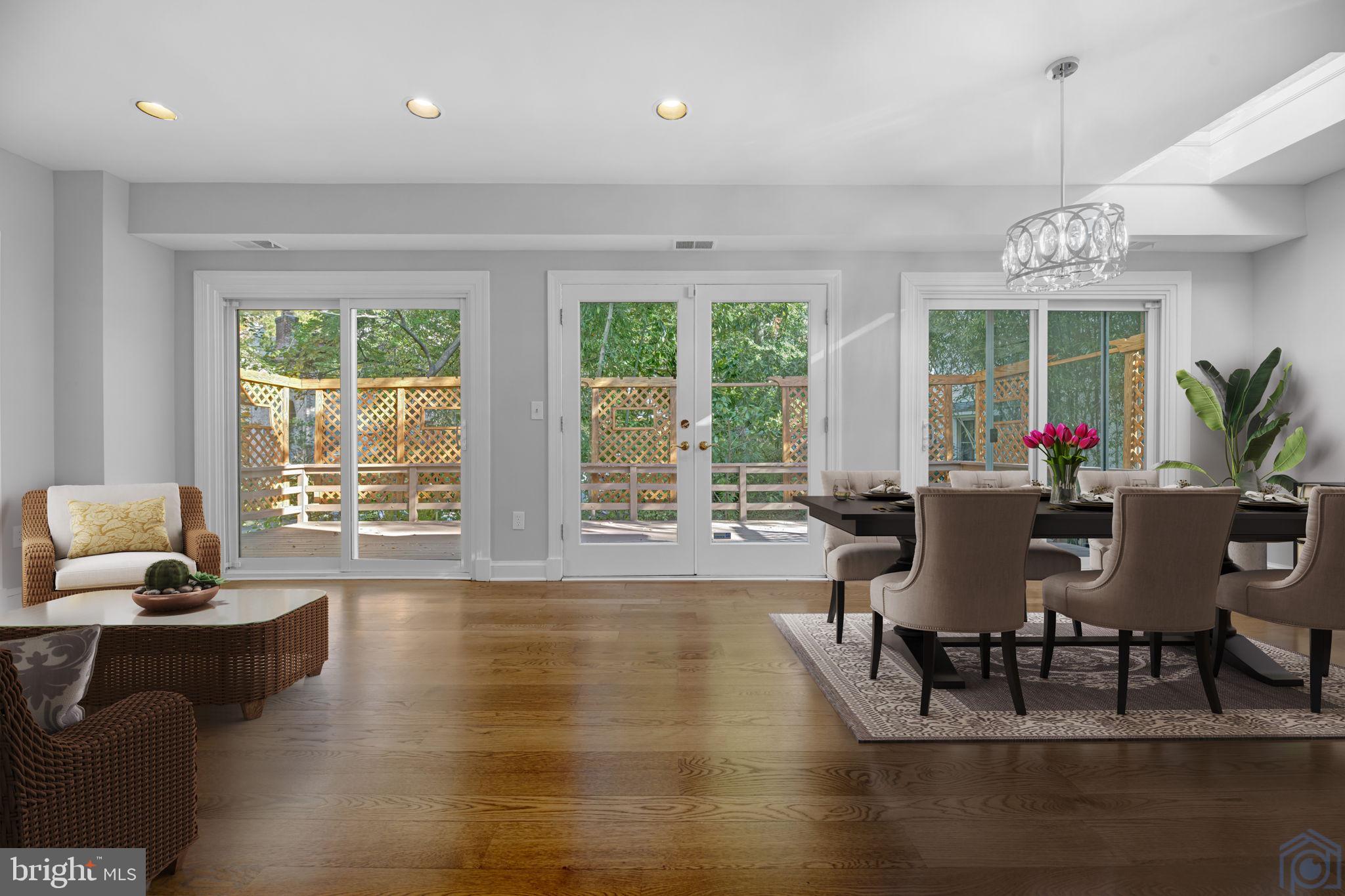 4855 Reservoir Road Northwest Washington, DC 20007 - Photo 20 of 67 Sunroom & Dining Area