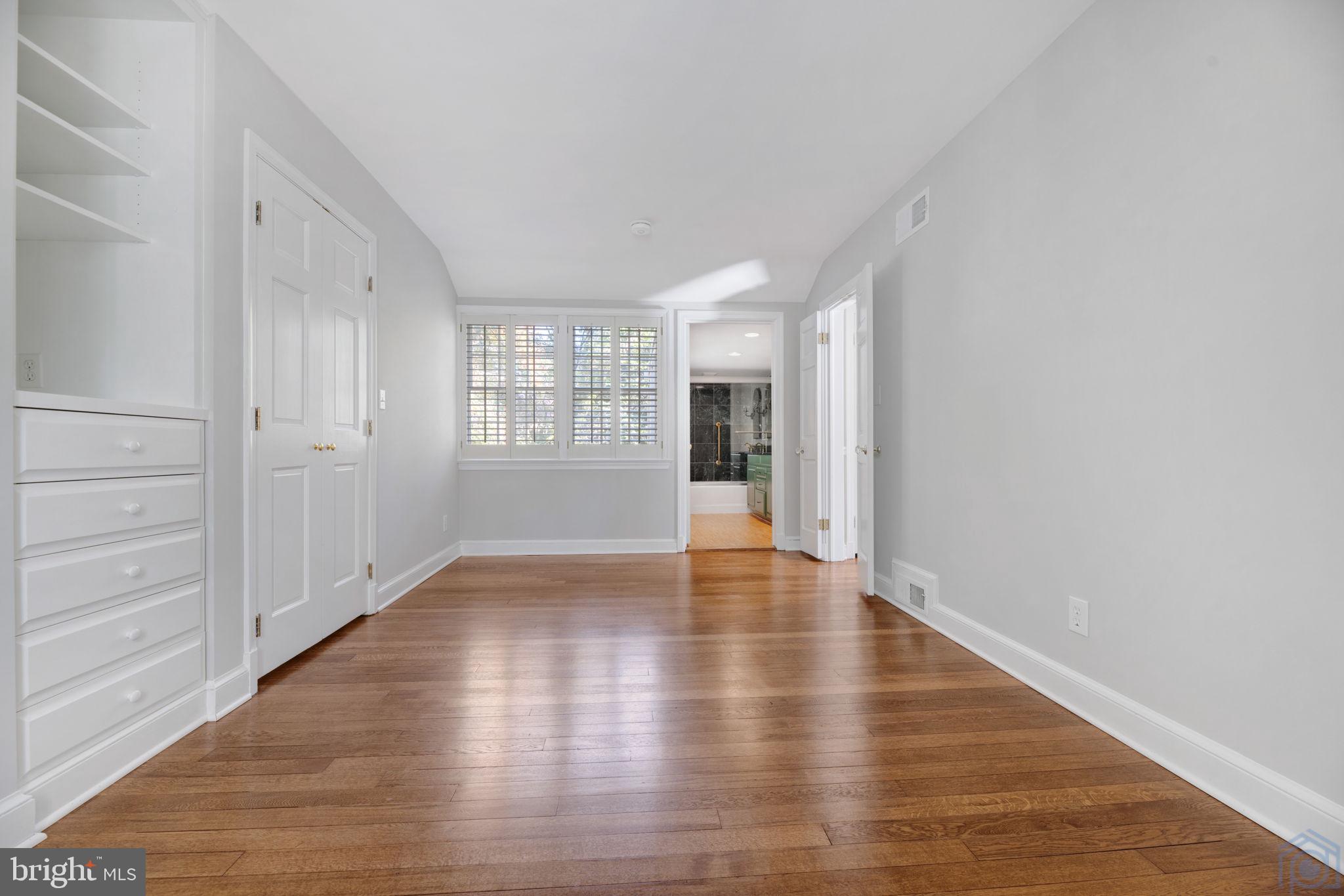 4855 Reservoir Road Northwest Washington, DC 20007 - Photo 39 of 67 Primary Bedroom